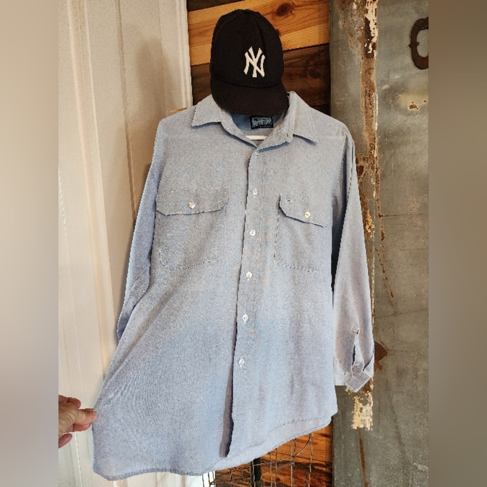 Vintage  Light Blue Chambray Casual Button Down Shirt